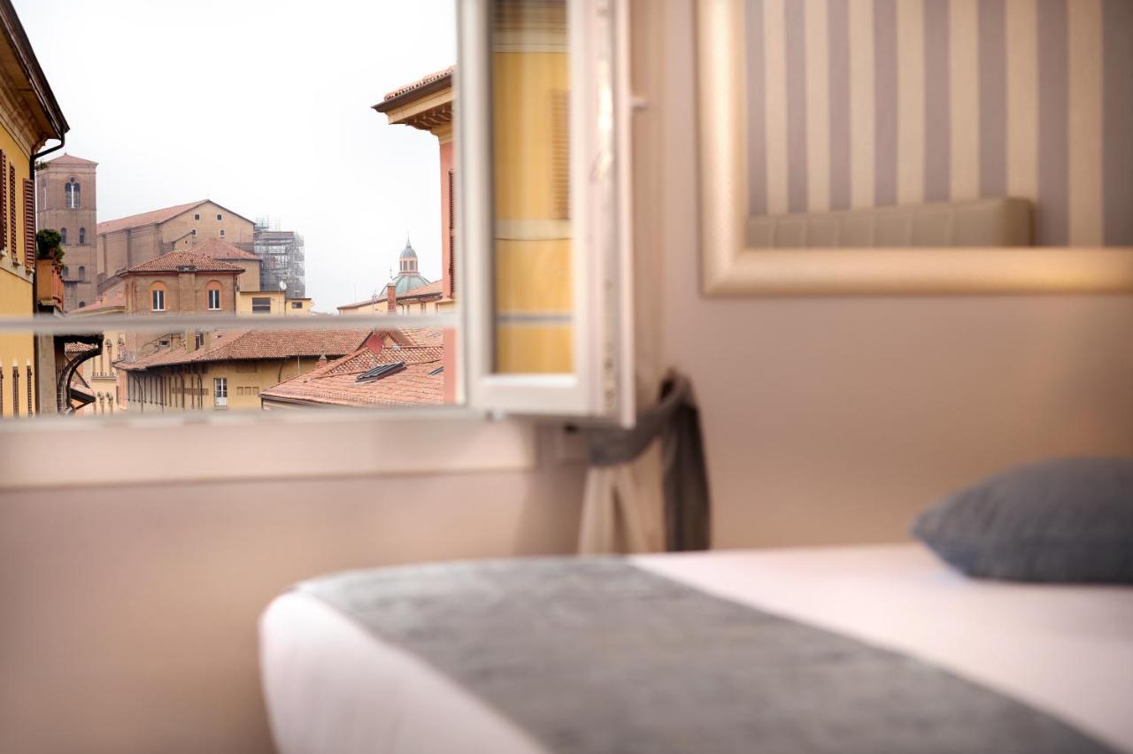 D'Azeglio 62 Luxury Rooms Bologna Bagian luar foto