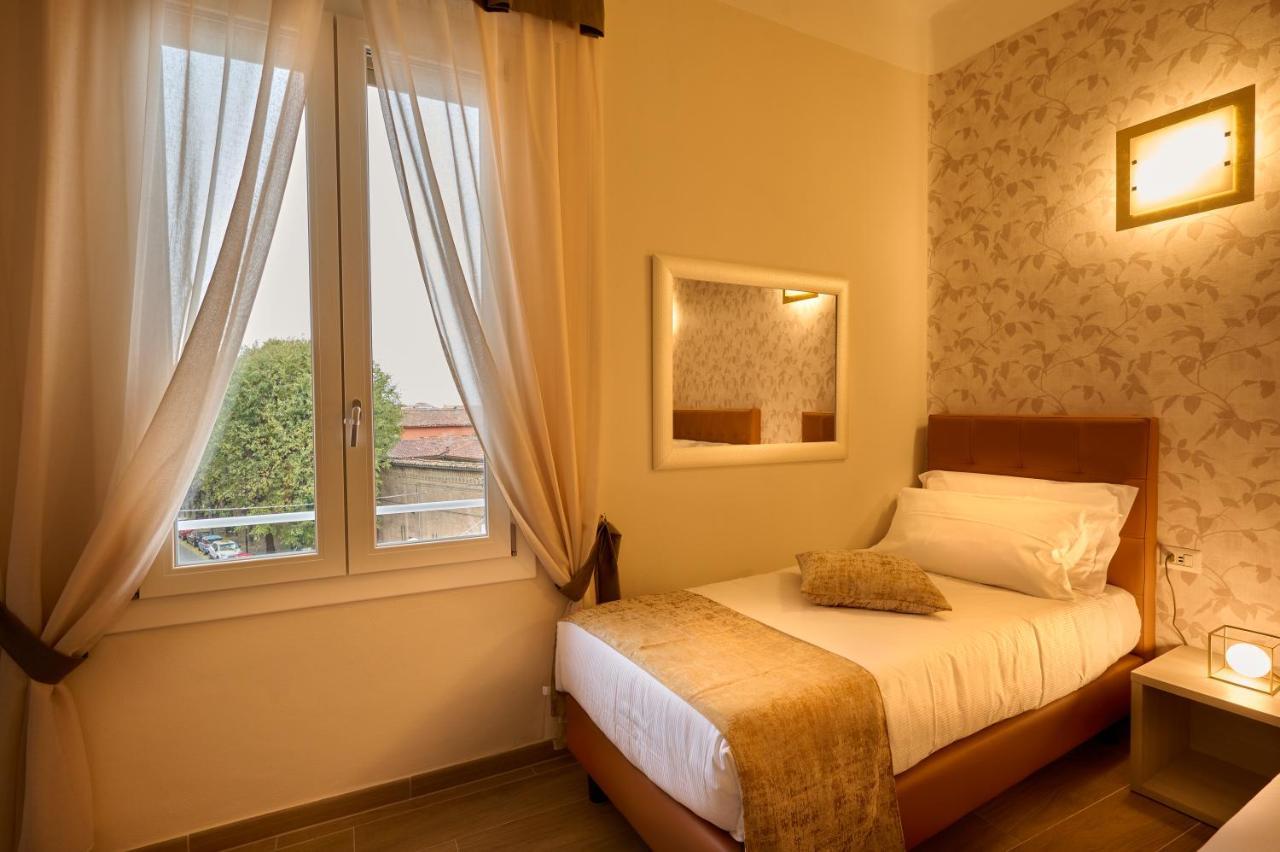 D'Azeglio 62 Luxury Rooms Bologna Bagian luar foto
