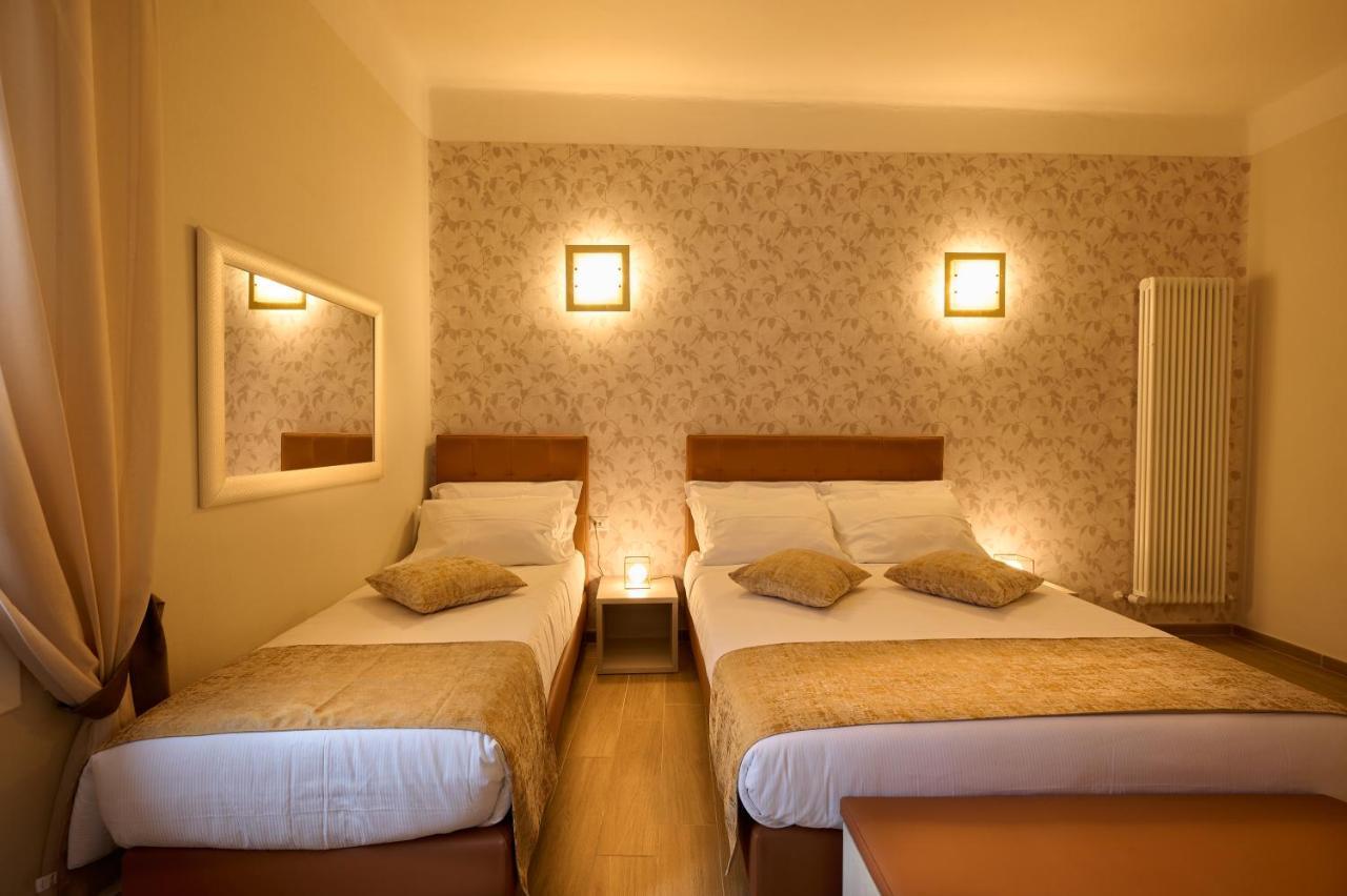 D'Azeglio 62 Luxury Rooms Bologna Bagian luar foto