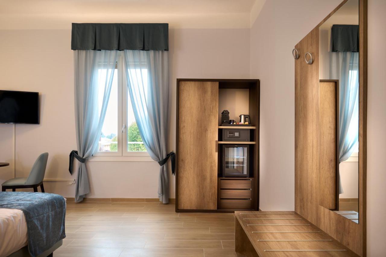 D'Azeglio 62 Luxury Rooms Bologna Bagian luar foto